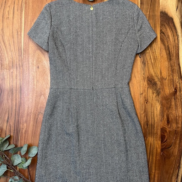 Brooks Brothers embroidered dress - Picture 9 of 13